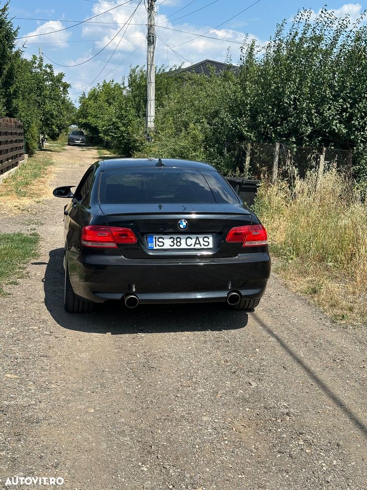 BMW Seria 3 320d - 3