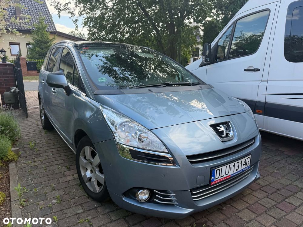 Peugeot 5008 - 2