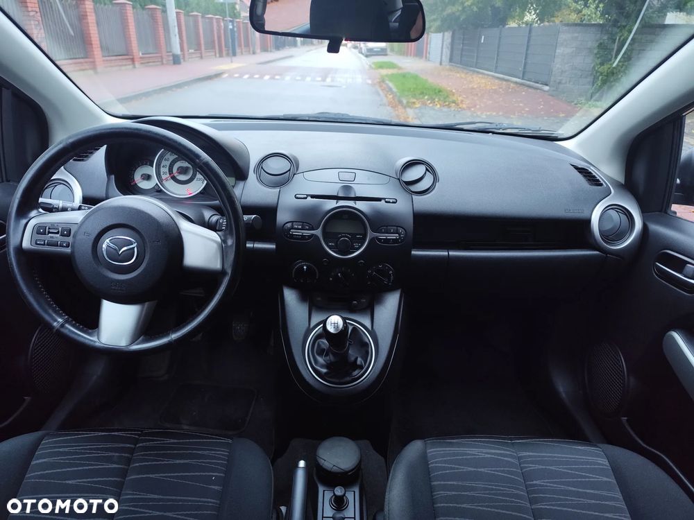 Mazda 2 - 34