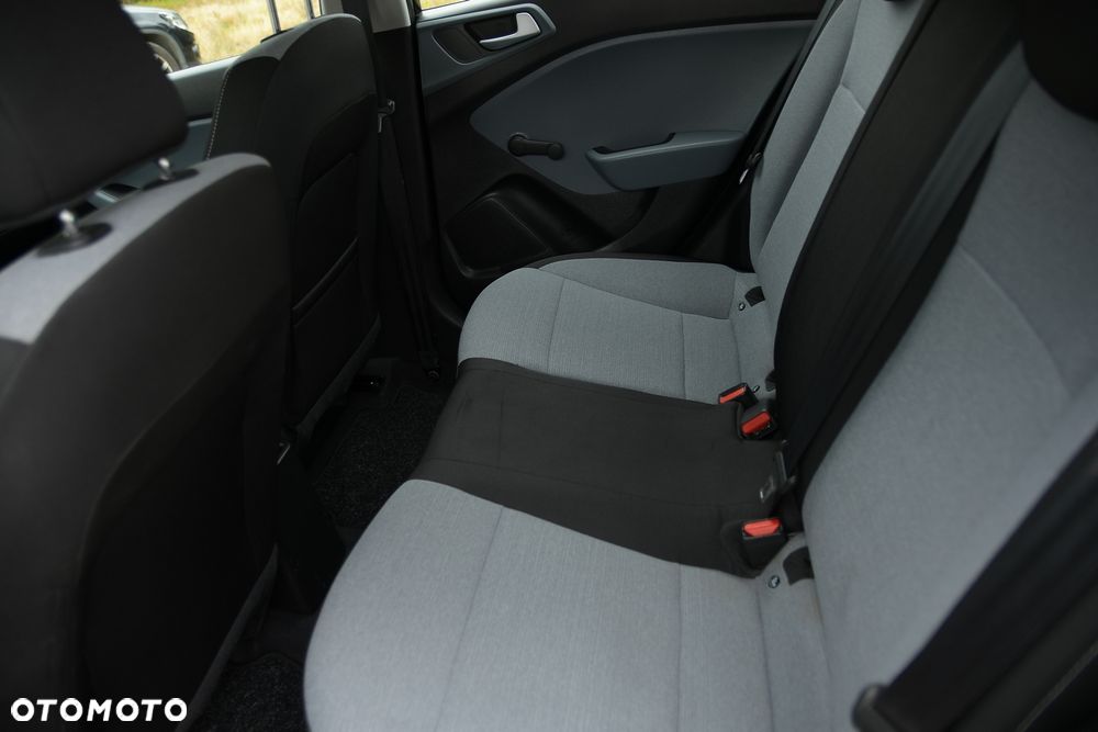 Hyundai i20 - 23