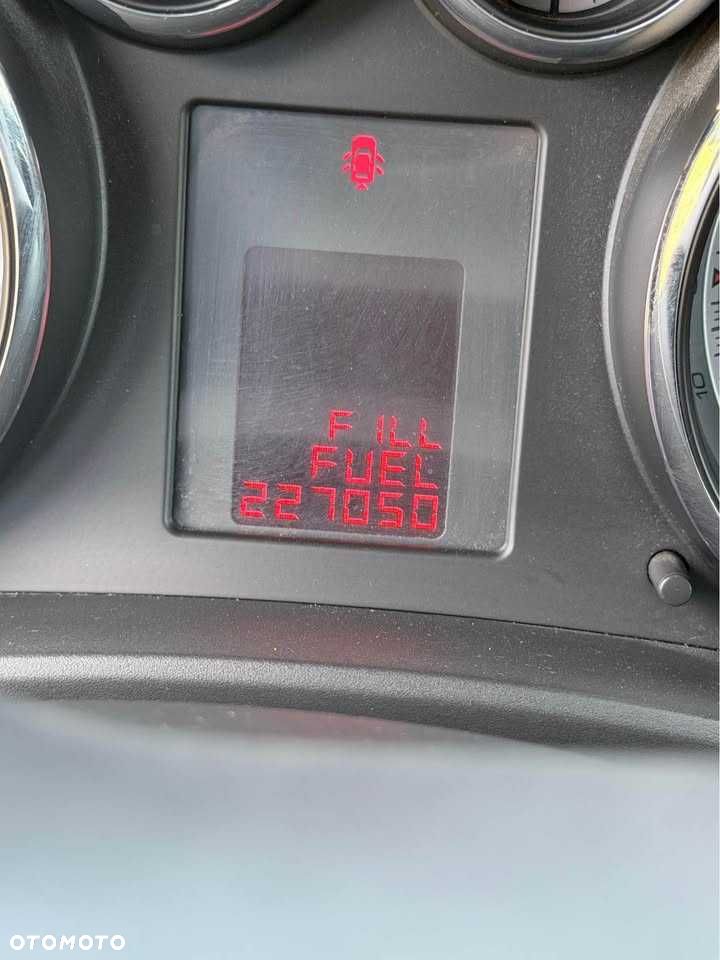 Opel Meriva - 8