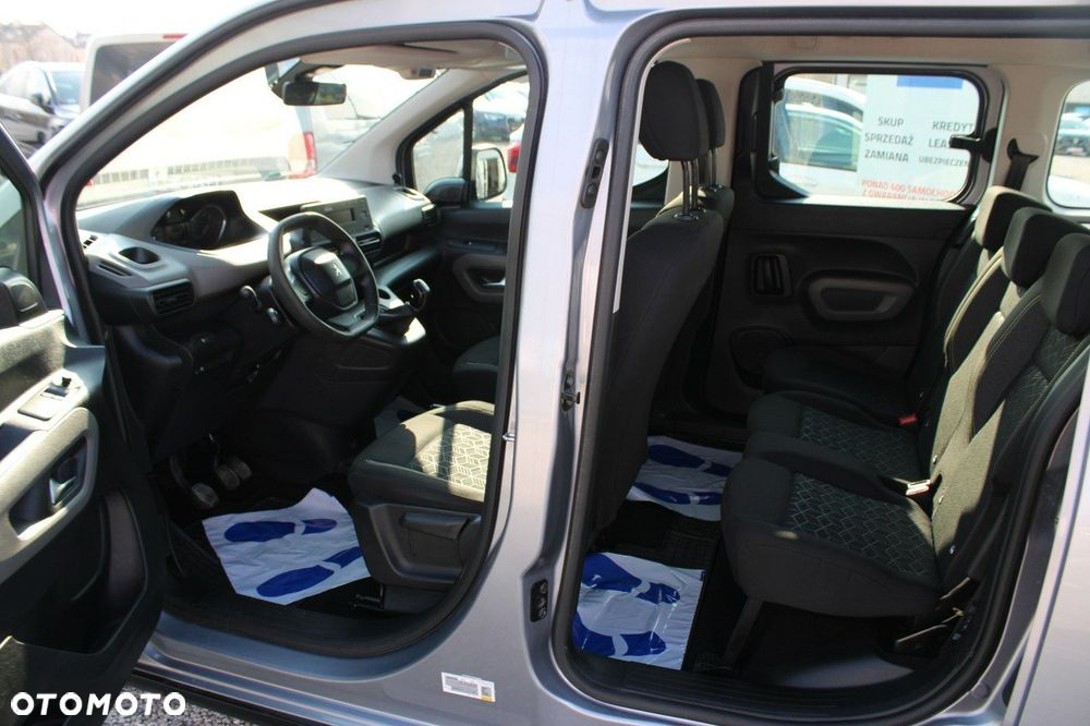 Peugeot Rifter - 16