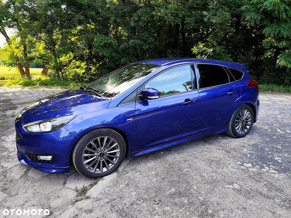 Ford Focus - 1