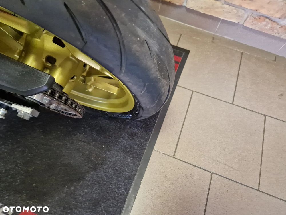 QJMOTOR SRK 700 - 10