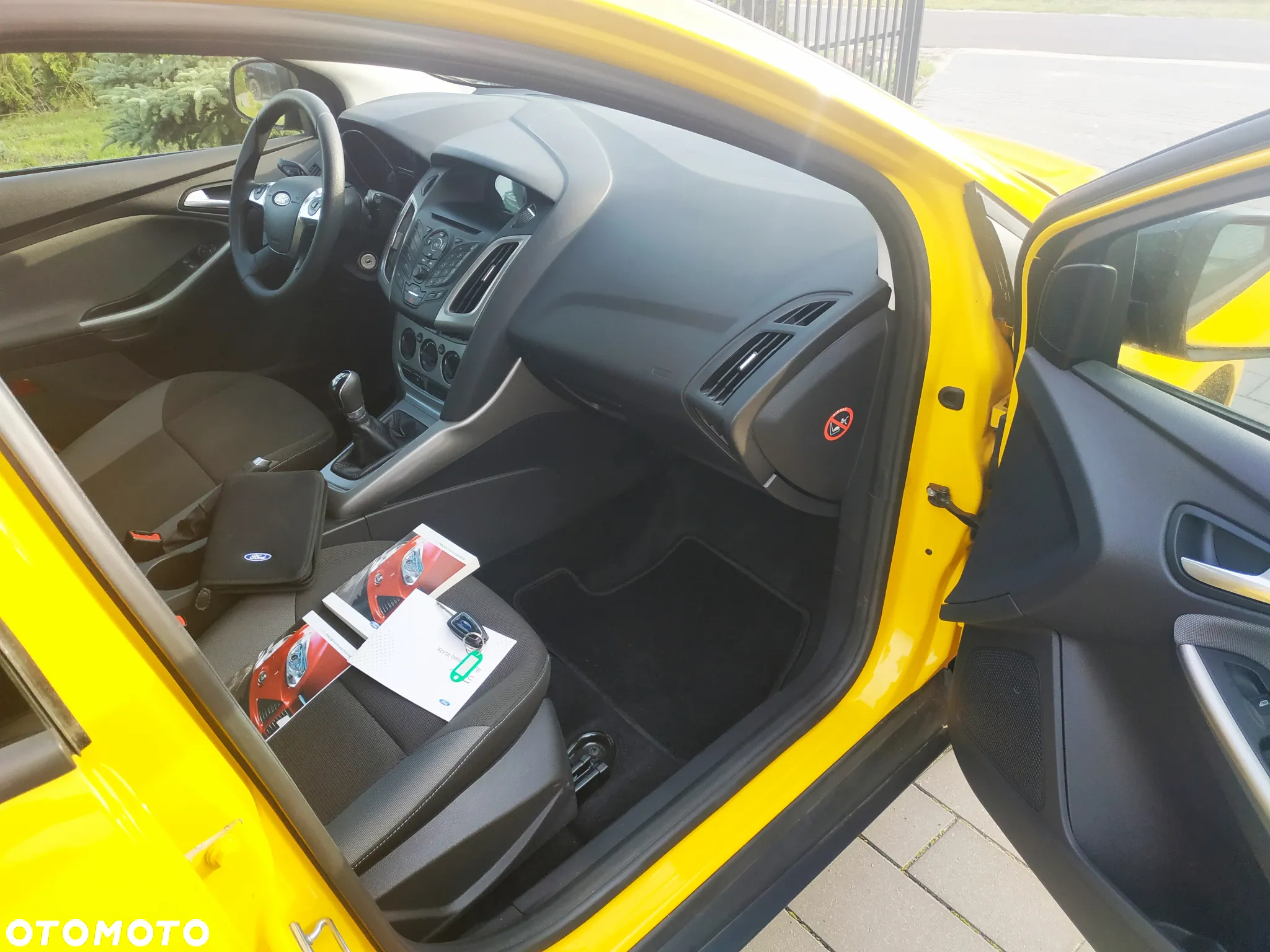 Ford Focus 1.6 Ambiente - 9