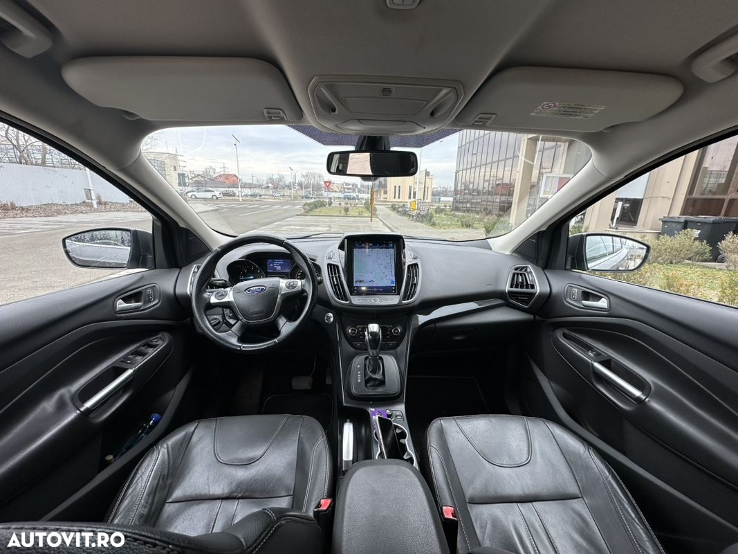 Ford Kuga 2.0 TDCi Powershift 4WD Titanium - 8