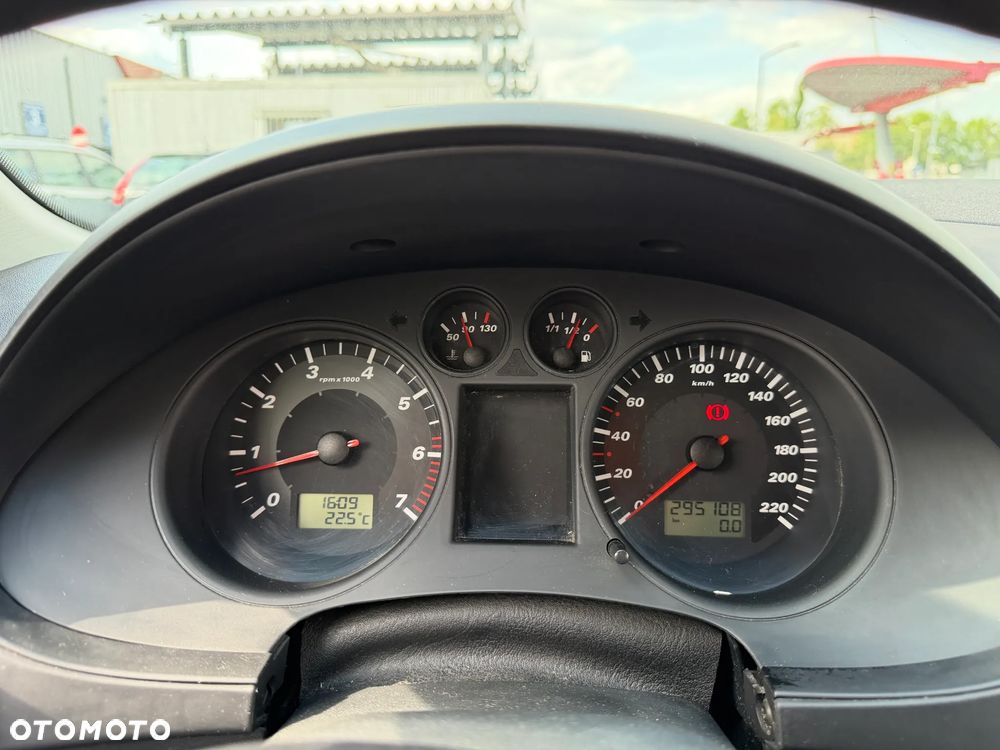 Seat Ibiza 1.4 16V Stylance - 12