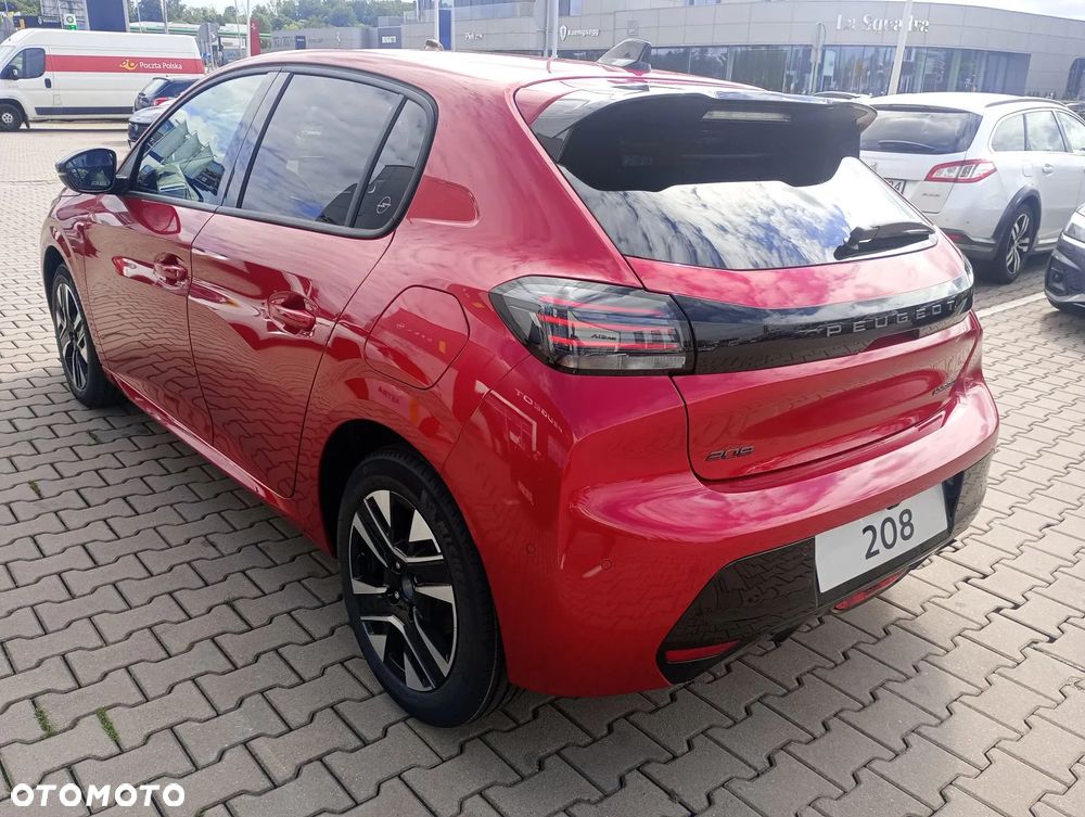 Peugeot 208 - 17