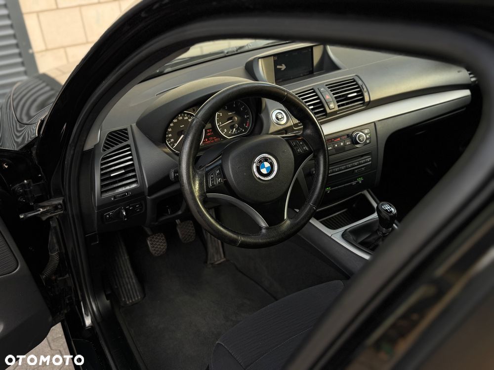 BMW Seria 1 - 8
