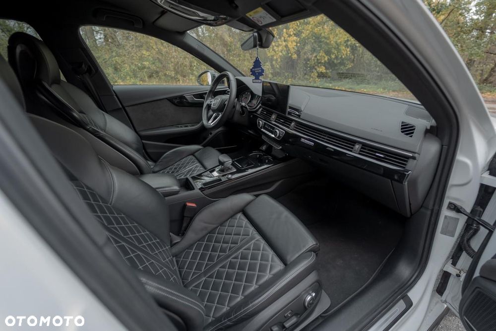 Audi A4 Avant 40 TDI Quattro Sport S tronic - 24