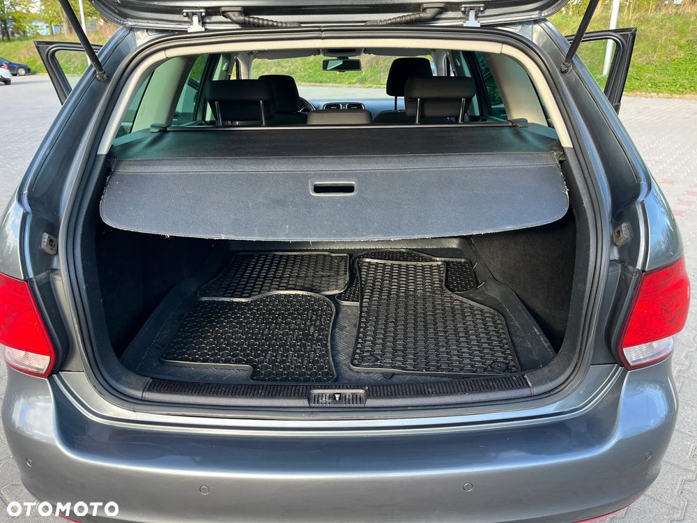 Volkswagen Golf - 17