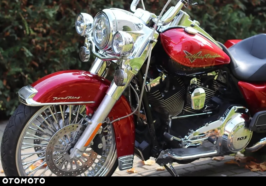 Harley-Davidson Touring Road King - 9
