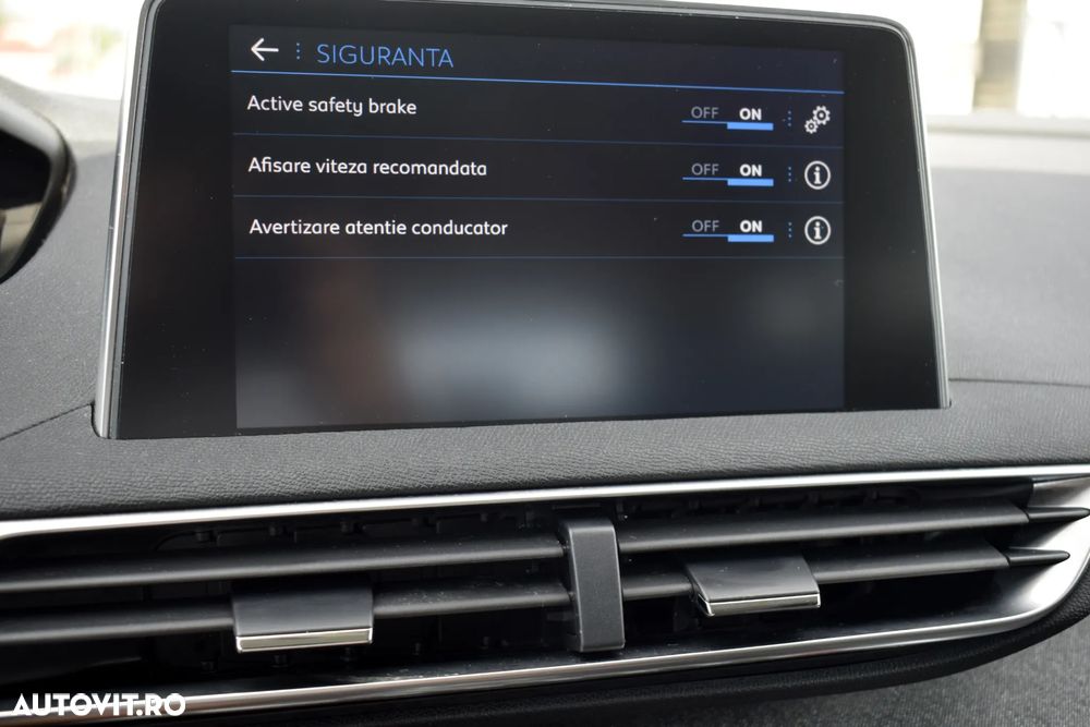 Peugeot 3008 PureTech 130 Stop & Start EAT6 Allure - 26