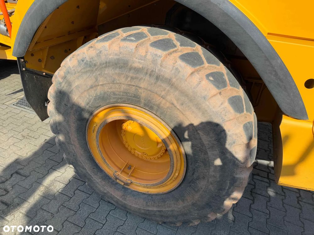 Volvo A25G 6x6 WOZIDŁO - 34