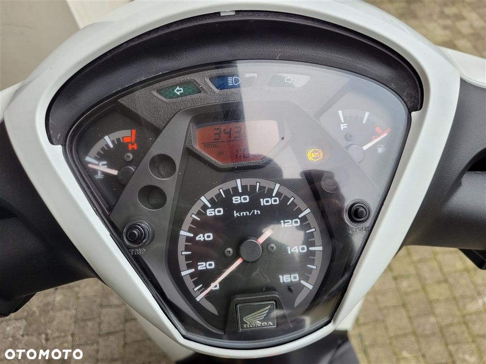 Honda SH - 28