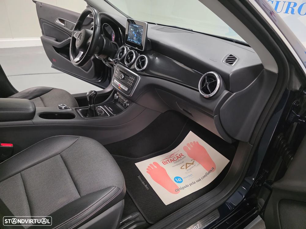 Mercedes-Benz CLA 180 d Shooting Brake Urban - 39