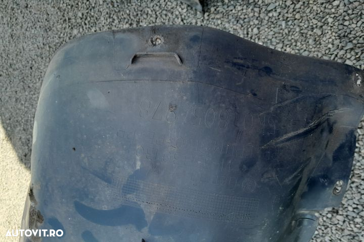 Aparatoare / Carenaj noroi fata dreapta 5K0805978 5K0805978 Volkswage - 4