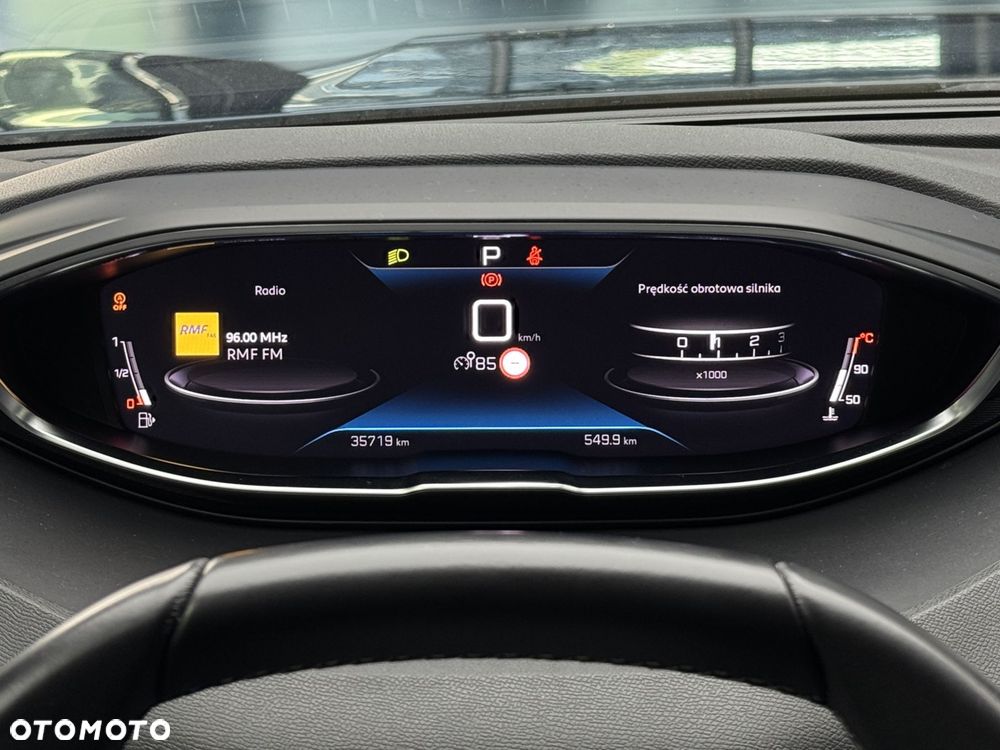 Peugeot 5008 1.2 PureTech Allure Pack S&S EAT8 - 21