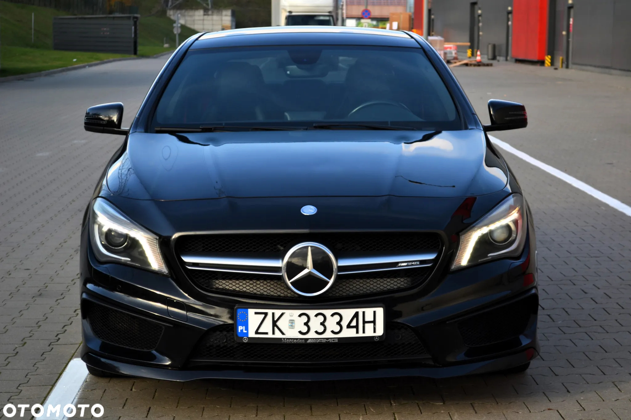 Mercedes-Benz CLA 45 AMG 4-Matic - 34