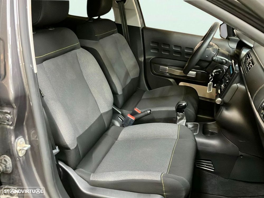 Citroën C3 1.2 PureTech C-Series - 16