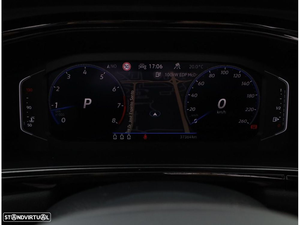 VW T-Roc 1.5 TSI R-Line DSG - 37