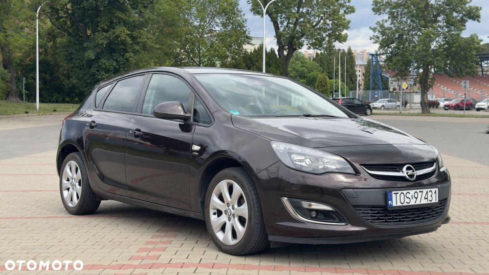 Opel Astra - 1