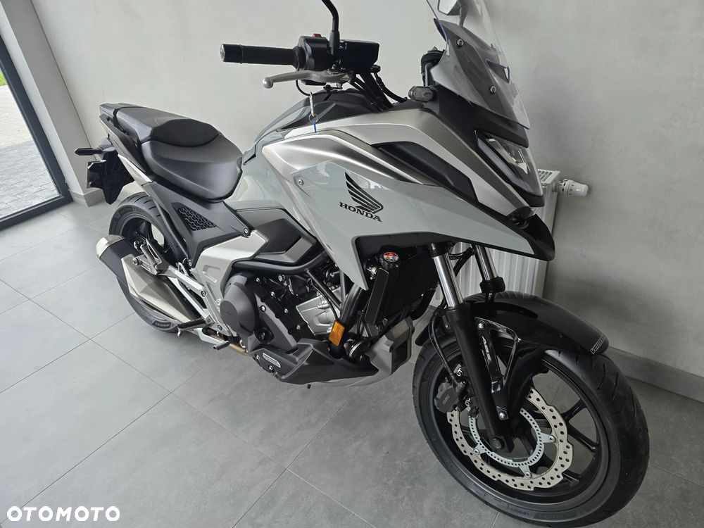 Honda NC - 32