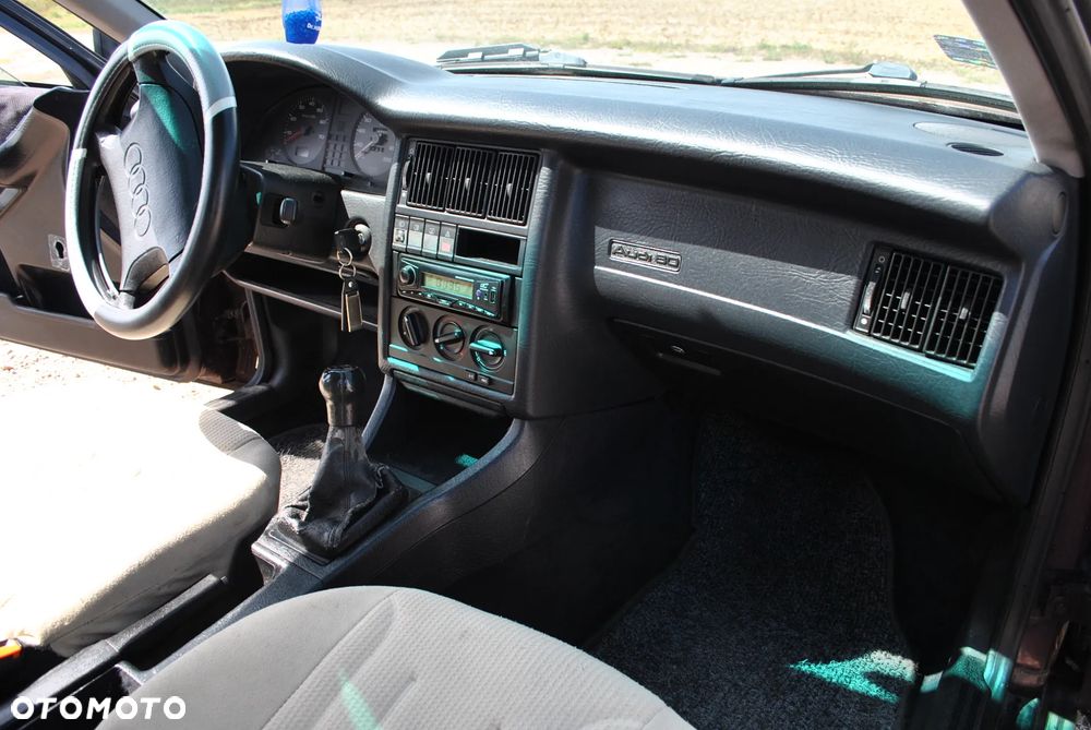 Audi 80 2.0 E - 17