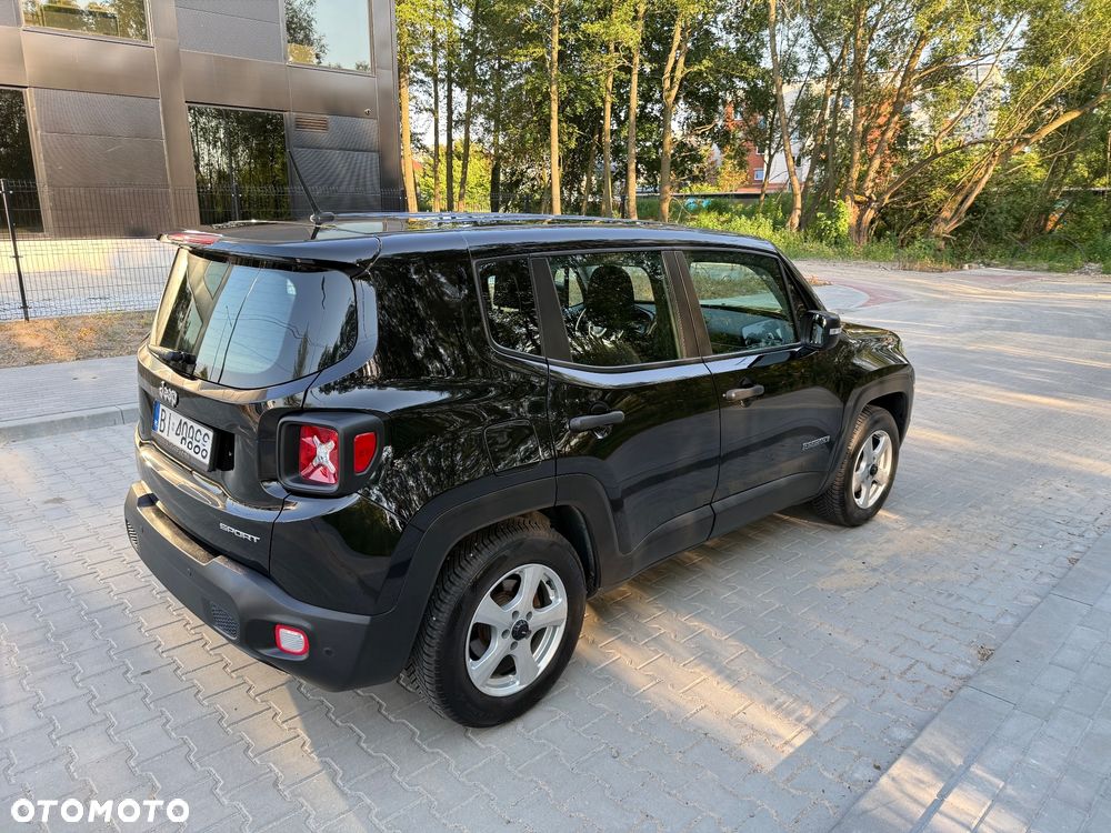 Jeep Renegade 1.6 E-TorQ Sport FWD - 2