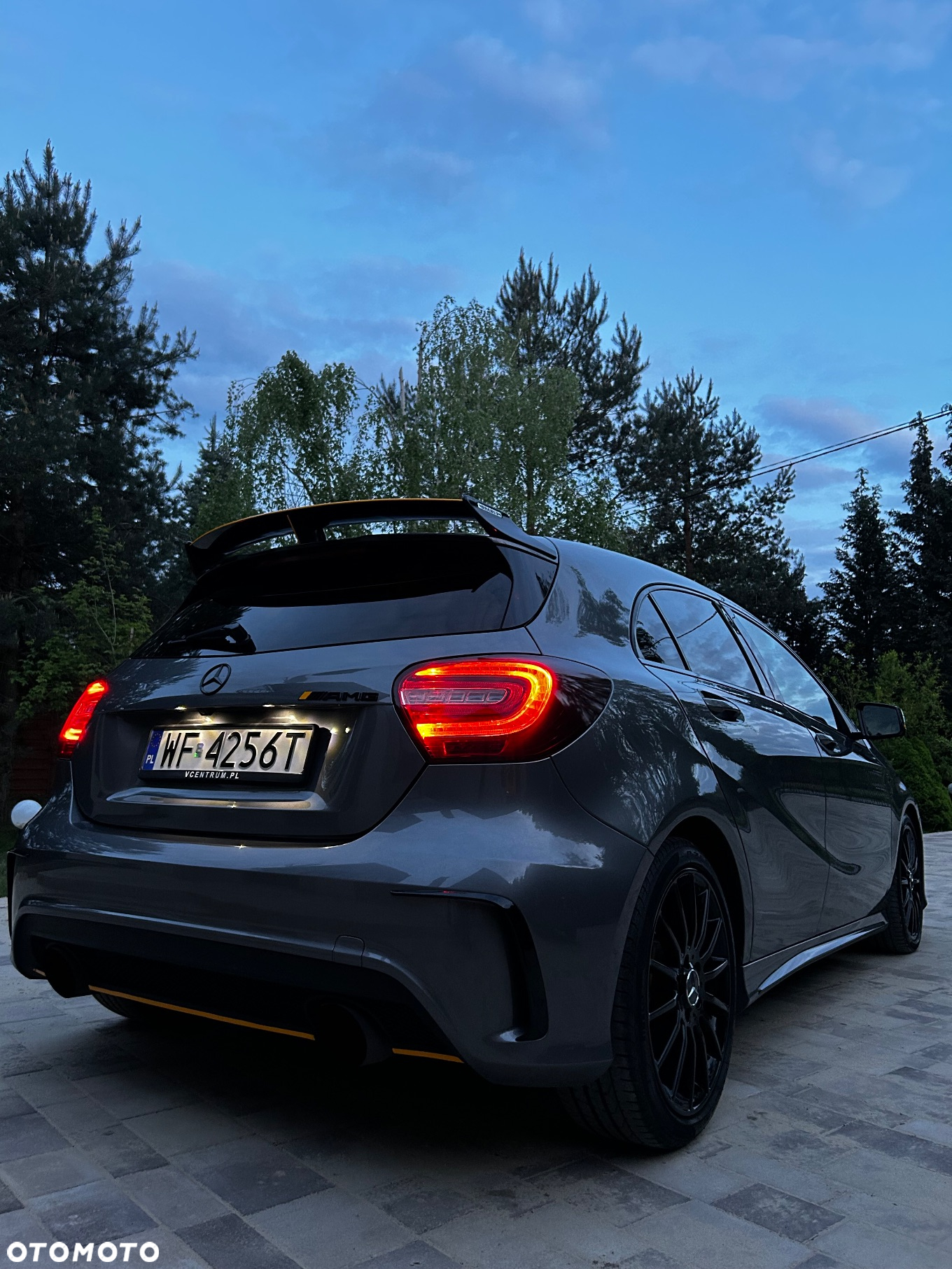 Mercedes-Benz Klasa A 250 4-Matic - 24