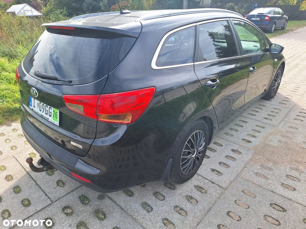 Kia Ceed - 7