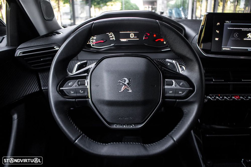 Peugeot 2008 1.5 BlueHDi Allure EAT8 - 13