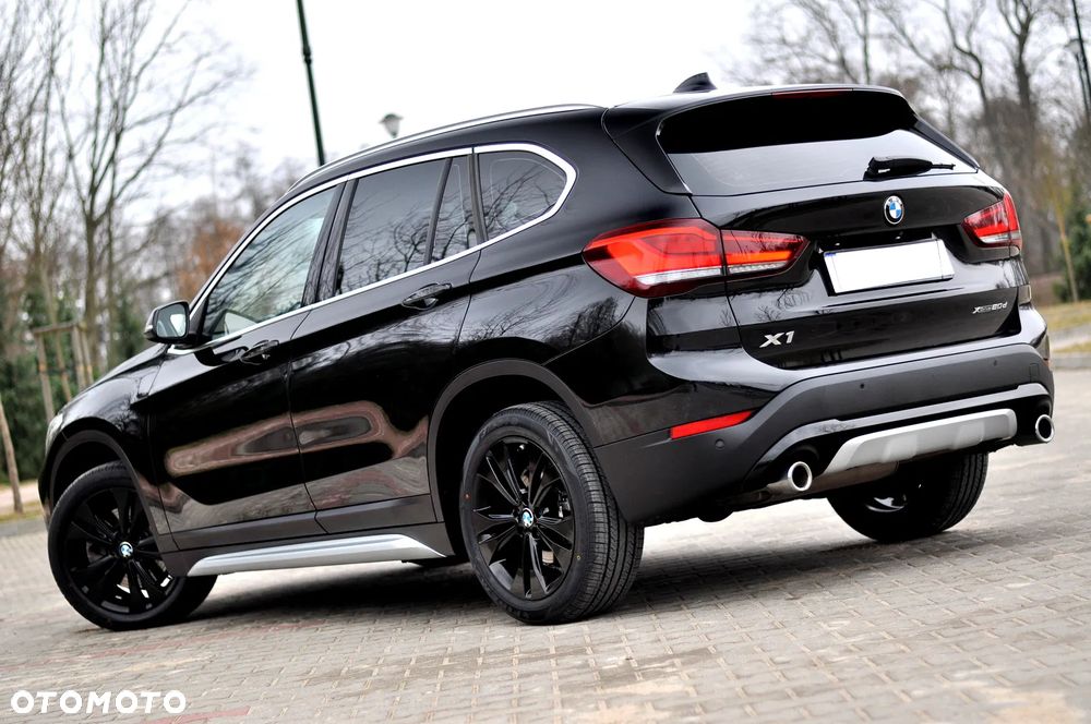 BMW X1 xDrive20d xLine - 4