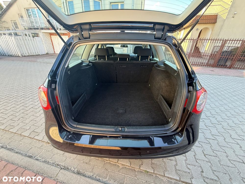 Volkswagen Passat 1.9 TDI DPF Trendline - 9