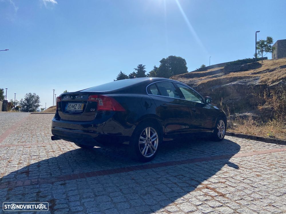Volvo S60 2.0 D3 Momentum Start/Stop - 5