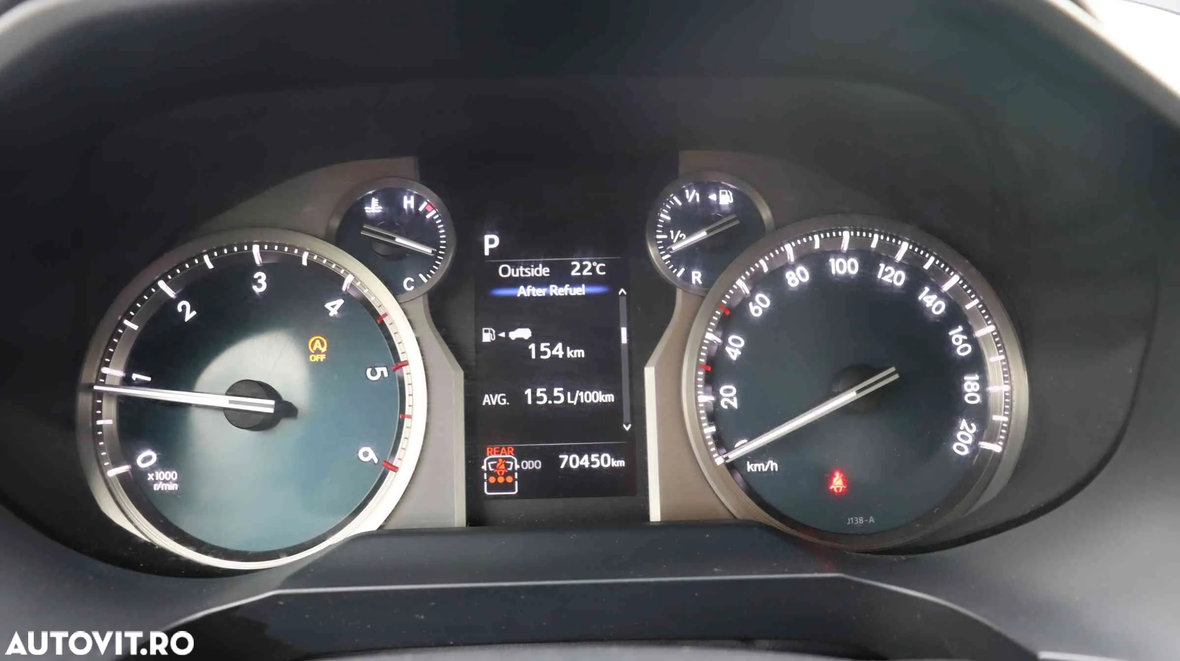 Toyota Land Cruiser - 9