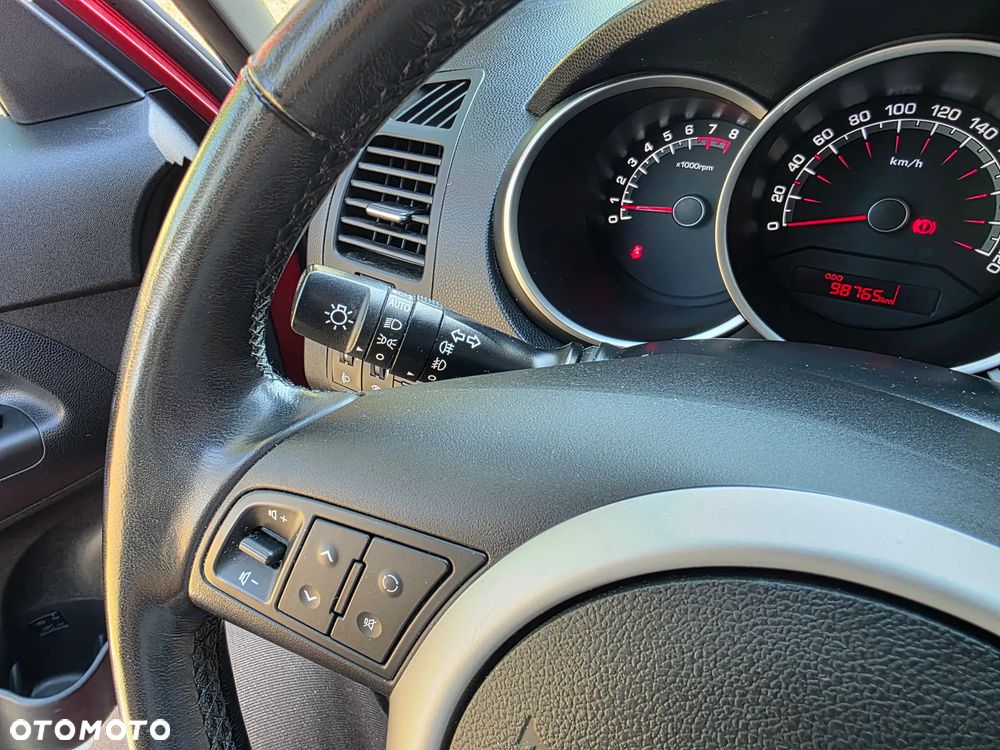 Kia Venga 1.6 Business Line - 18