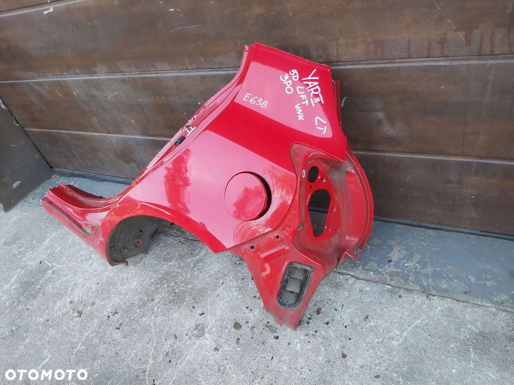 Toyota Yaris II błotnik lewy tył ćwiartka lewa tylna 5D 3P0 - 2