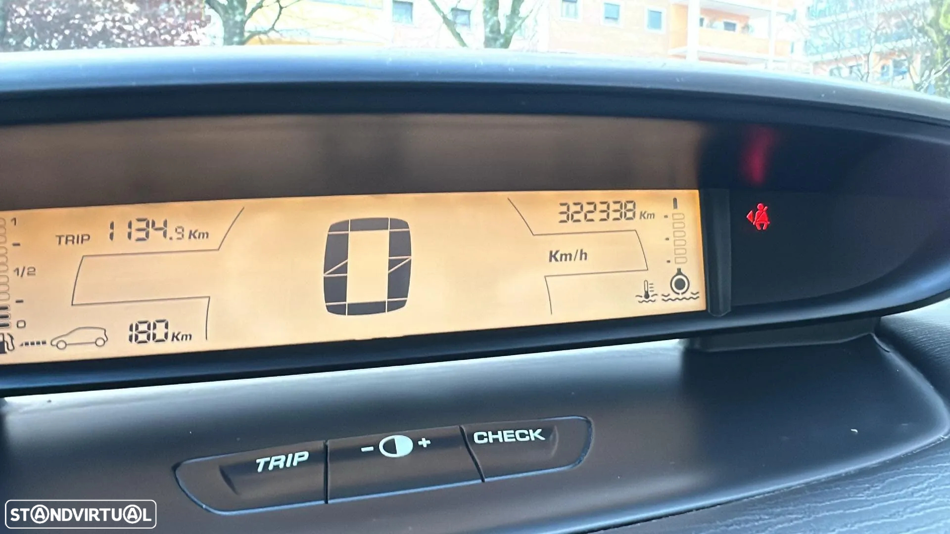 Citroën C4 1.6 HDi SX - 13