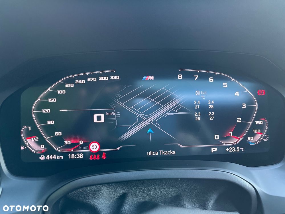 BMW Seria 3 330i - 29
