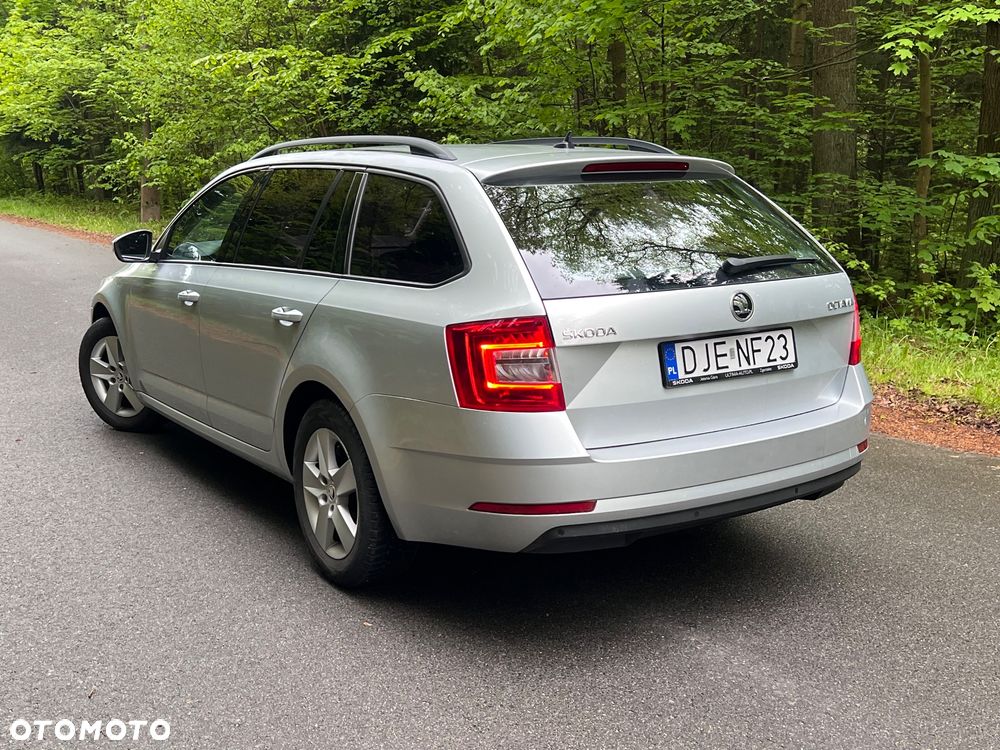 Skoda Octavia 1.5 TSI ACT Ambition DSG - 2