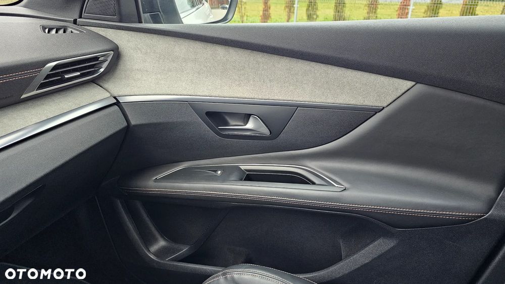 Peugeot 3008 - 14