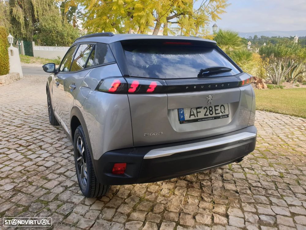 Peugeot 2008 1.2 PureTech Allure - 6