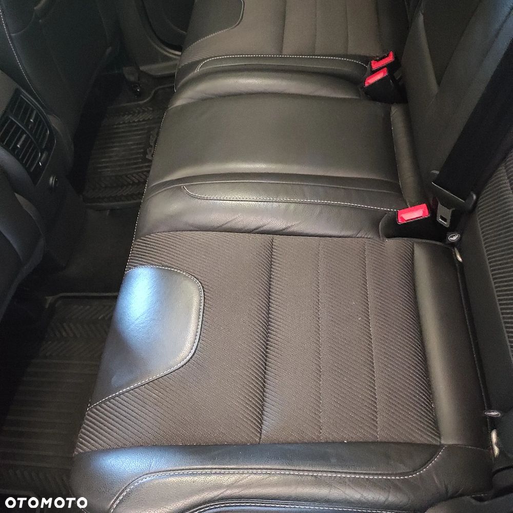 Ford Kuga 1.5 EcoBoost 4x4 Titanium - 9