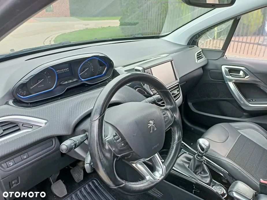 Peugeot 2008 1.2 Pure Tech GPF Crossway S&S - 12