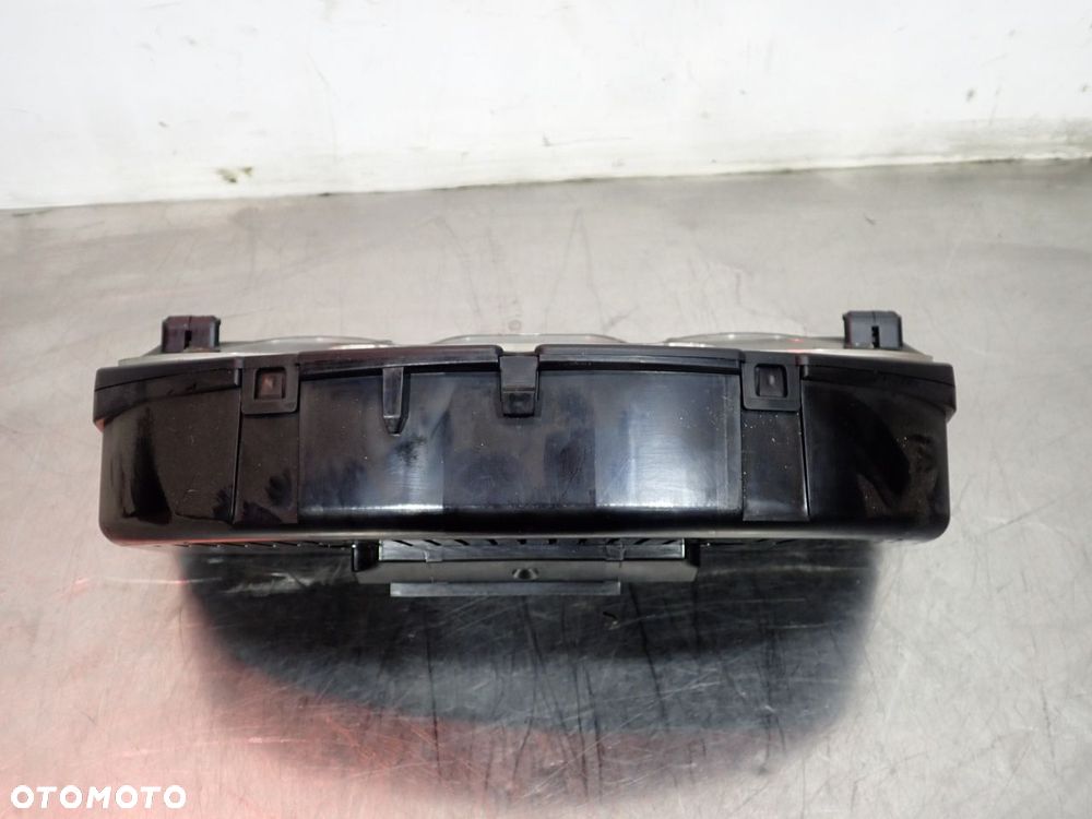 LICZNIK VOLKSWAGEN PASSAT B6 3C0920860N - 3