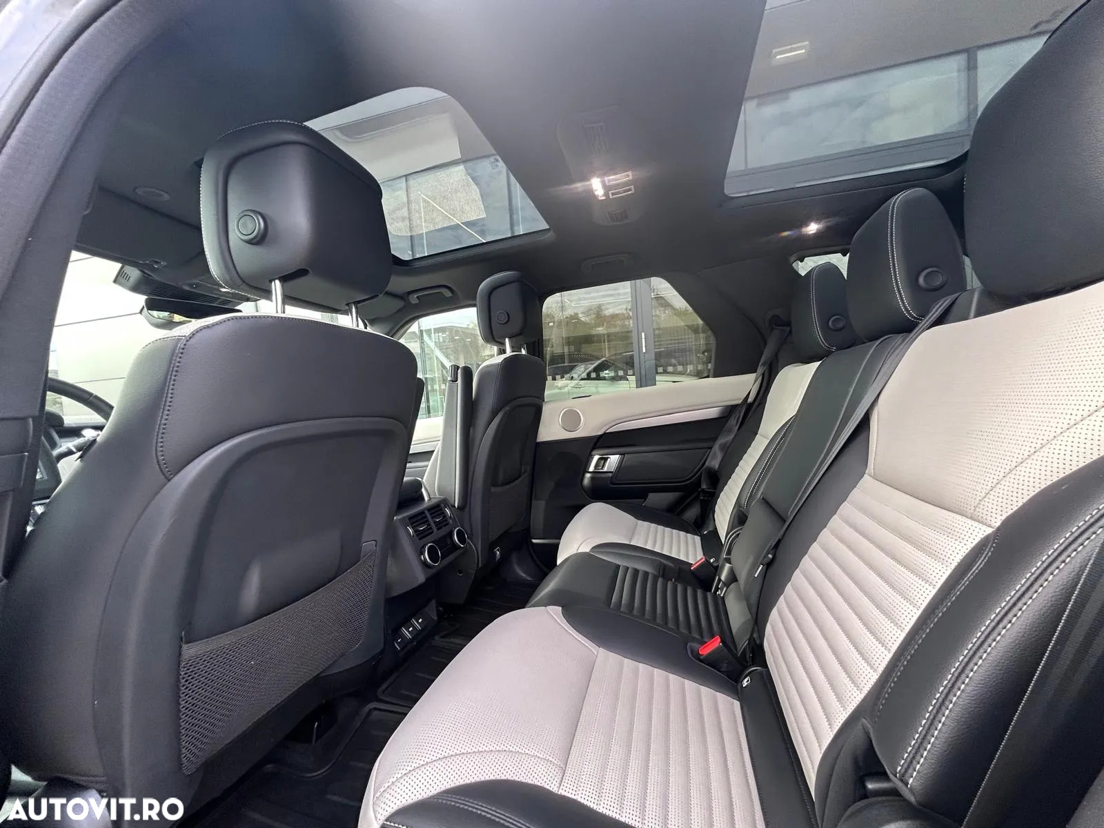 Land Rover Discovery - 15