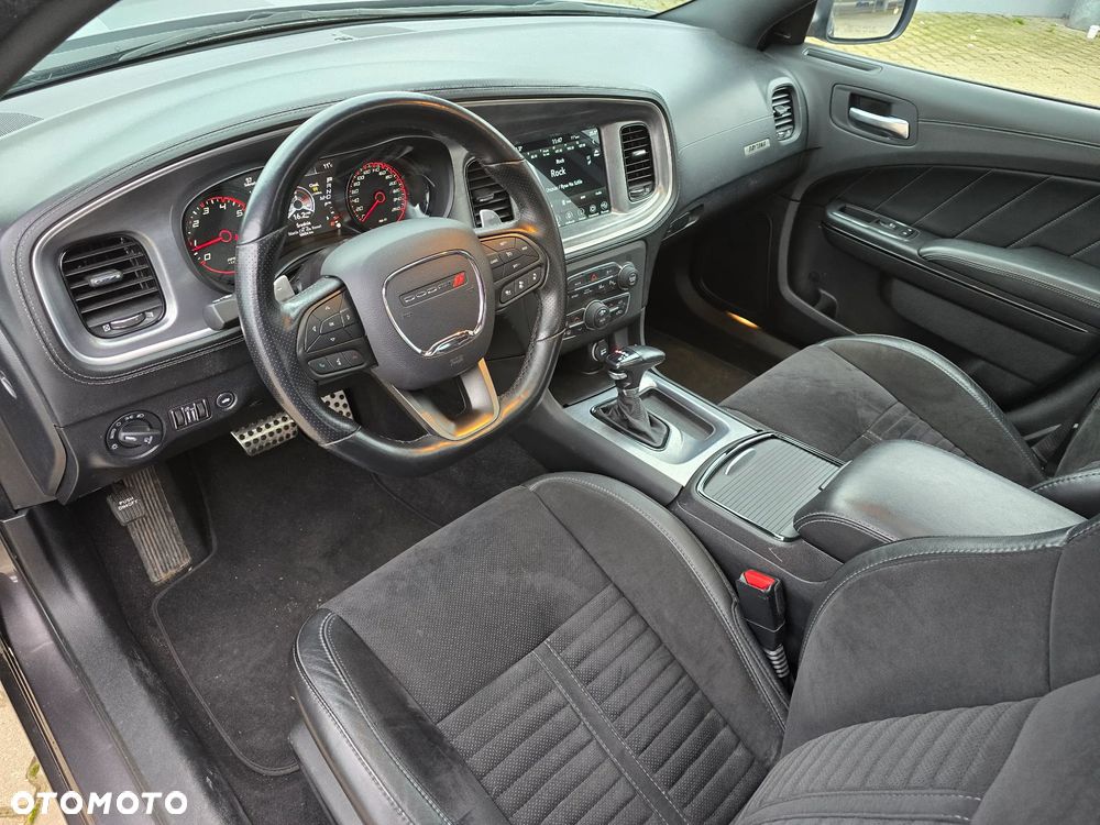 Dodge Charger 5.7 R/T Daytona - 14