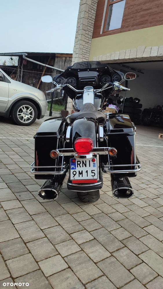 Harley-Davidson Touring Road King - 24