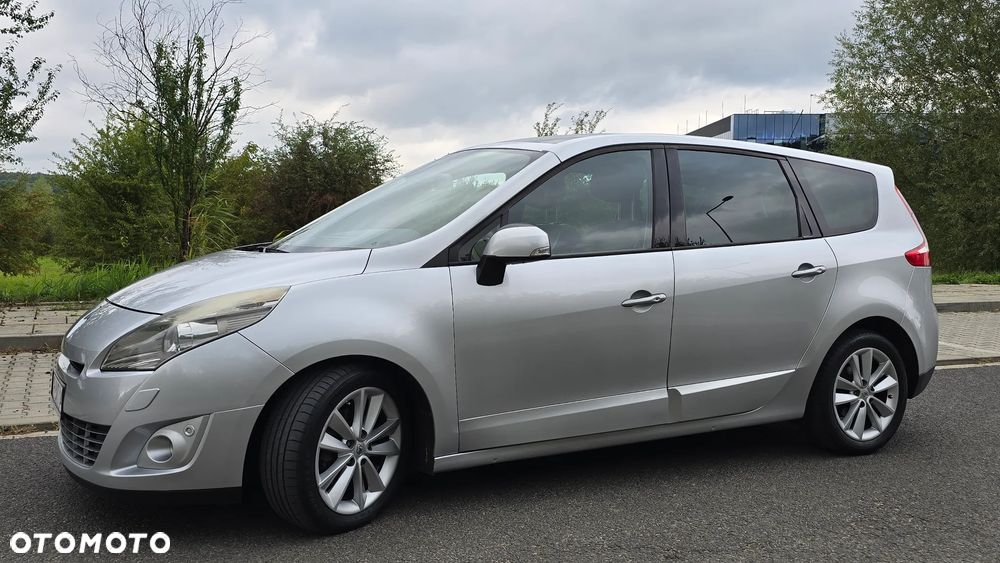 Renault Grand Scenic - 3